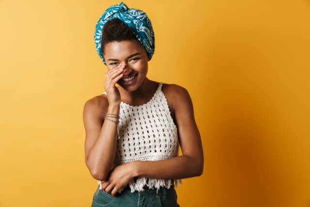 How To Get Dandruff Out of Curly Hair at Home: DIY Quickly