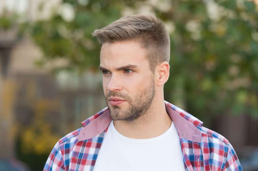 15 Best Hairstyles for Big Foreheads Male | Styles At Life